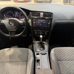 Volkswagen Golf 7 1.6 TDI 115ch BLUEMOTION CONNECT BVA / CAM&Eacute;RA DE RECUL / CARPLAY Lorient