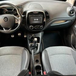 Renault Captur 1.2 TCE 120 INTENS - TRES BON ETAT - FACTURES D'ENTRETIEN - COURROIE ACCESSOIRE ET BOUGIES OK Sarzeau