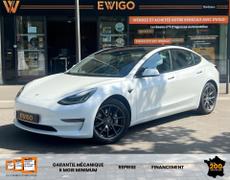 Tesla Model 3 Bordeaux