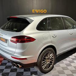 Porsche Cayenne 3.0 E-HYBRID 416CH PHEV / SPORT CHRONO / PSM / BOSE / TOIT PANO / ATTELAGE Grisolles
