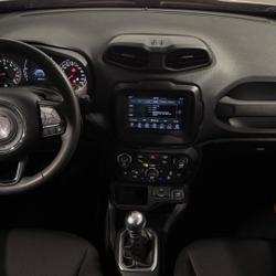 Jeep Renegade 1.0 T 120CH FREEDOM 2WD - CARPLAY - 1&egrave;re MAIN - ENTRETIEN A JOUR Pornichet