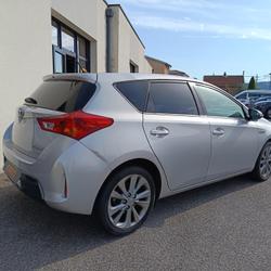 Toyota Auris 1.8 HYBRID 136ch - BATTERIE NEUVE - CAMERA RECUL Ampuis