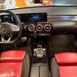 Mercedes Classe A 1.5 180 D 115 AMG LINE 7G-DCT BVA // ENTRETIEN MERCEDES // CAM&Eacute;RA 360 // CAR PLAY Nantes