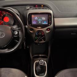 Toyota Aygo 1.0 VVTI 70CH X-PLAY - ENTRETIEN TOYOTA Pornichet
