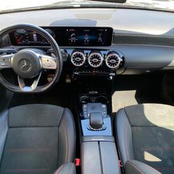 Mercedes Classe A 1.5 180 D 115 AMG LINE 7G-DCT TOIT OUVRANT - BURMESTER - ENTRETIEN FULL MERCEDES - SIEGES CHAUFFANTS Ampuis