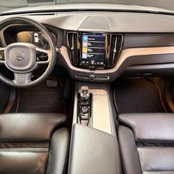 Volvo XC60 2.0 B4 D 211H 195 MHEV HYBRID BUSINESS EXECUTIVE AWD BVA - ATTELAGE - ENTRETIEN VOLVO - TOIT OUVRANT Sarzeau