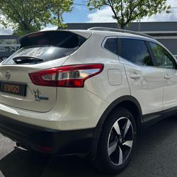 Nissan Qashqai GENERATION-II 1.5 DCI 110 CONNECT EDITION 1ERE MAIN / SUIVI COMPLET / DISTRI A JOUR Redon