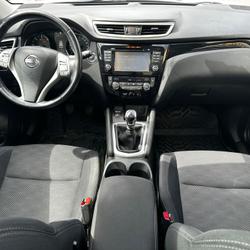 Nissan Qashqai GENERATION-II 1.5 DCI 110 CONNECT EDITION 1ERE MAIN / SUIVI COMPLET / DISTRI A JOUR Redon