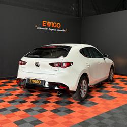 Mazda Mazda3 2.5 E-SKYACTIV-G 140 HYBRID MHEV CENTRE-LINE BVA / 1ER MAIN Quimper
