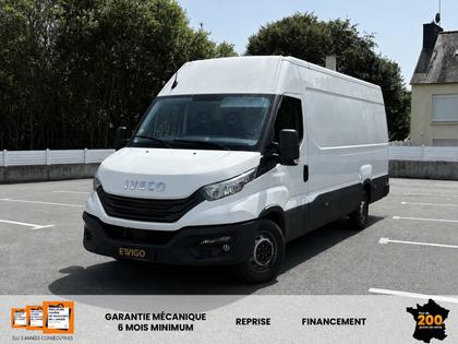 Iveco Daily - 24800 HT FOURGON 2.3 136 CH 35S14 L4H2 - 31 000 €