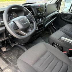 Iveco Daily 24800 HT FOURGON 2.3 136 CH 35S14 L4H2 Quimper