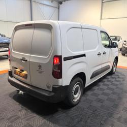 Peugeot Partner FOURGON 1.6 BLUEHDI 100ch L1 M / 3 PLACES / GRIP / ATTELAGE Lorient