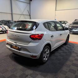 Dacia Sandero 1.0 SCE 65ch ESSENTIEL / ENTRETIEN COMPLET DACIA / RADAR DE RECUL Lorient