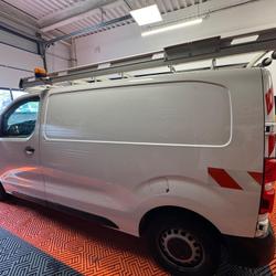 Autres Peugeot FOURGON 1.5 BLUEHDI 120 L1  START-STOP Fr&eacute;jus