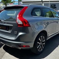 Volvo XC60 2.4 D5 220 SUMMUM AWD GEARTRONIC BVA Redon