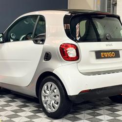 Smart Fortwo ELECTRIC 80 56PPM 17.6KWH AVEC-BATTERIE PURE BVA ENTRETIEN MERCEDES P&eacute;ronnas