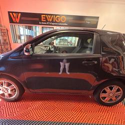 Toyota IQ 1.3 VVTI 100 IQ2 MULTIDRIVE BVA Fr&eacute;jus