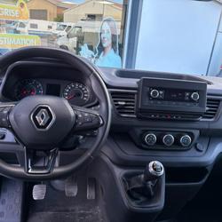Renault Trafic combi FOURGON 2.0 BLUEDCI 130 CONFORT L2H1 3000KG / 19 991.67&euro; HT Urrugne