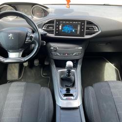 Peugeot 308 SW Phase 2 GENERATION-II SW 1.2 PURETECH 130 ALLURE START-STOP Redon