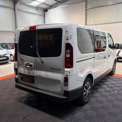 Renault Trafic combi COMBI 1.6 DCI 125 L1 ENERGY ZEN - MOTEUR &Agrave; CHAINE / 8 PLACES / ENTRETIEN &Agrave; JOUR Lorient