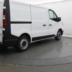 Renault Trafic combi Van L1H1 2T8 blue dci 130 E6E, kit bois et Cam&eacute;ra de recul Fr&eacute;jus