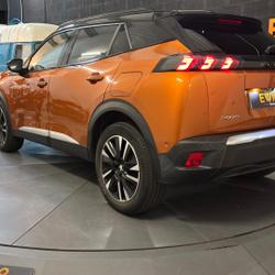 Peugeot 2008 GENERATION-II 1.5 BLUEHDI 130 GT LINE BVA - CARPLAY - TO Pornichet