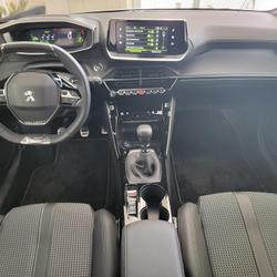 Peugeot 208 1.2 PURETECH 100ch GT BVM6 + TOIT PANO Cernay