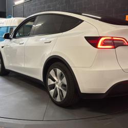 Tesla Model Y ELECTRIC 300CH 60KWH STANDARD-RANGE BVA - 1&egrave;re MAIN Pornichet