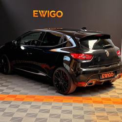 Renault Clio 4 1.6 200 RS EDC BVA - CAM&Eacute;RA DE RECUL Sarzeau