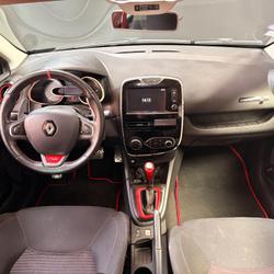 Renault Clio 4 1.6 200 RS EDC BVA - CAM&Eacute;RA DE RECUL Sarzeau
