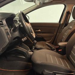 Dacia Duster 1.0 ECO-G GPL 100CH JOURNEY PLUS 4X2 - ATTELAGE - CARPLAY - 1ERE MAIN Pornichet