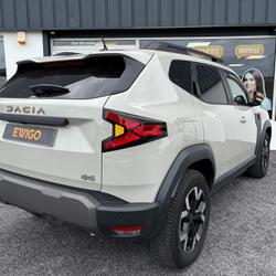 Dacia Duster 1.2 TCE 130 HYBRID MHEV  EXTREME 4X4 / 1&egrave;re MAIN / ENTRETIEN CONSTRUCTEUR Urrugne