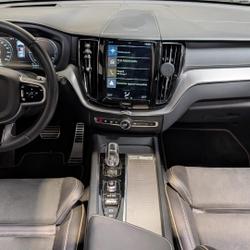 Volvo XC60 2.0 T8 390CH PHEV HYBRID R DESIGN AWD GEARTRONIC BVA-(T.O/ATTELAGE/HARMAN KARDON) La M&eacute;zi&egrave;re