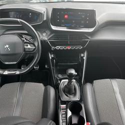 Peugeot 2008 GENERATION-II 1.2 PURETECH 130CH GT S&S START-STOP / ATTELAGE Urrugne