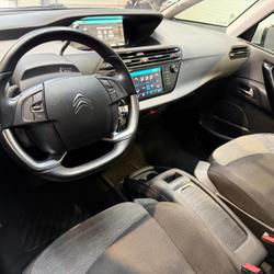 Citroen C4 Picasso 1.2 PURETECH 130 FEEL EAT6 BVA - ATTELAGE - CARPLAY - CAMERA DE RECUL - BOITE AUTOMATIQUE Auray
