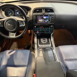 Jaguar XE 2.0 200ch R-SPORT BVA Lorient