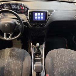 Peugeot 2008 1.6 BLUEHDI 100ch ACTIVE BUSINESS - COURROIE D&rsquo;ACCESSOIRE ET DE DISTRIBUTION &Agrave; JOUR Lorient