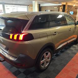 Peugeot 5008 ALLURE 2.0 BLUEHDI 150 + ATTELAGE + ENTRETIENS COMPLET +JANTES ORIGINES occasion - Dijon - photo 2/48
