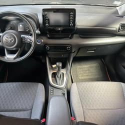 Toyota Yaris 1.5 116H 90 HYBRID FULL-HYBRID 0.8KWH DYNAMIC BUSINESS BVA - ENTRETIEN CONSTRUCTEUR-GARANTIE TOYOTA Sarzeau