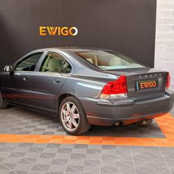 Volvo S60 I (384) 2.4 D - MOTEUR 5 CYLINDRES - ATTELAGE - ENTRETIEN A JOUR Sarzeau
