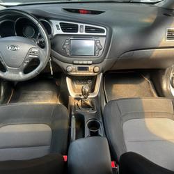 Kia Pro Cee'd 1.6 GDI 135 DYNAMIC - 2ND MAIN - PROGRAMMATION Bio&eacute;thanol - ENTRETIEN COMPLET - CAMERA DE RECULE Sarzeau