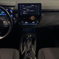 Toyota Corolla 2.0 HYBRID 180ch - MY DESIGN - CARPLAY - CHAINE DISTRI. - ENTRETIEN A JOUR Pornichet