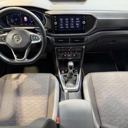 Volkswagen T-Cross 1.6 TDI 95ch CARAT DSG - VIRTUAL COCKPIT / CARPLAY /SIEGES AV CHAUFFANTS / AVERTISSEUR ANGLE MORT Lorient