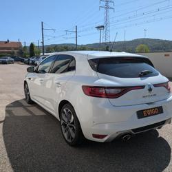 Renault Megane 4 Megane GT-LINE 1.6 DCI 130cv / CAMERA DE RECULE / CLIM AUTO BIZONE / GPS / PARK ASSIST Ampuis