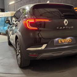Renault Captur 1.6 E-TECH 160ch INITIALE PARIS - HYBRIDE RECHARGEABLE - CARPLAY - CHAINE DE DISTRI. Pornichet