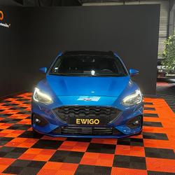 Ford Focus SW BREAK 1.0 ECOBOOST 125 ST-LINE / ENTRETIENS CONSTRUCTEUR / TOIT OUVRANT / CARPLAY / ATTELAGE Quimper