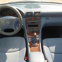 Mercedes Classe C 1.8 180 KOMPRESSOR 140ch ELEGANCE / Entretiens complet/ Parfait &eacute;tat. Ampuis