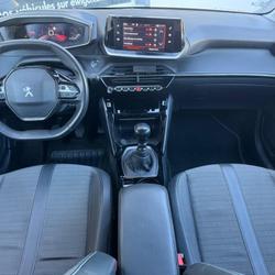 Peugeot 208 1.2 PureTech 100ch S&S Allure Pack BVM6 / 1&egrave;re main / Entretien constructeur Urrugne