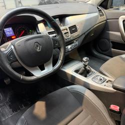 Renault Laguna 3 2.0 DCI 130 NERVASPORT - CHAINE DE DISTRIBUTION - ATTELAGE Auray