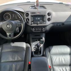 Volkswagen Tiguan 1,4 TSI 122ch BLUEMOTION / TOIT OUVRANT/SIEGES CUIR / Cha&icirc;ne Neuve occasion - Ampuis - photo 3/50
